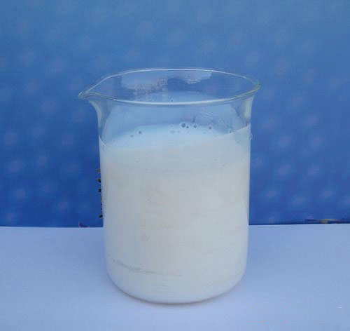 苯丙乳液